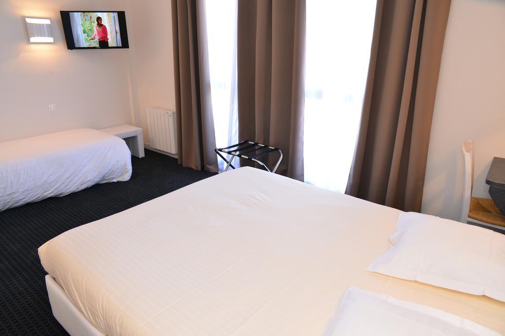 אורילק Hotel Le Square מראה חיצוני תמונה